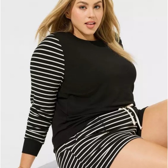 Lightweight French Terry Lounge Short &  Pullover Lounge Sweatshirt - Picture 2 of 8